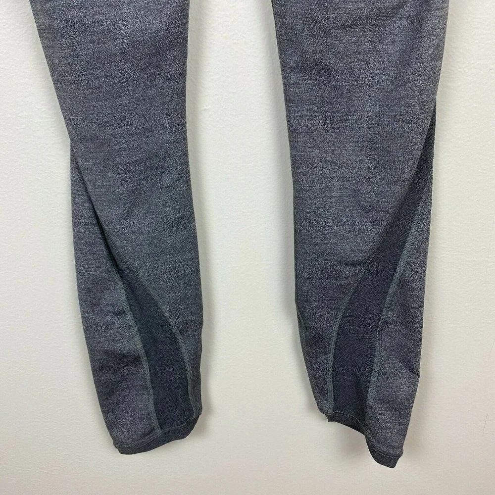 Lululemon Hit It Crop 4 Carbon Gray Sheer Cropped 24.5
